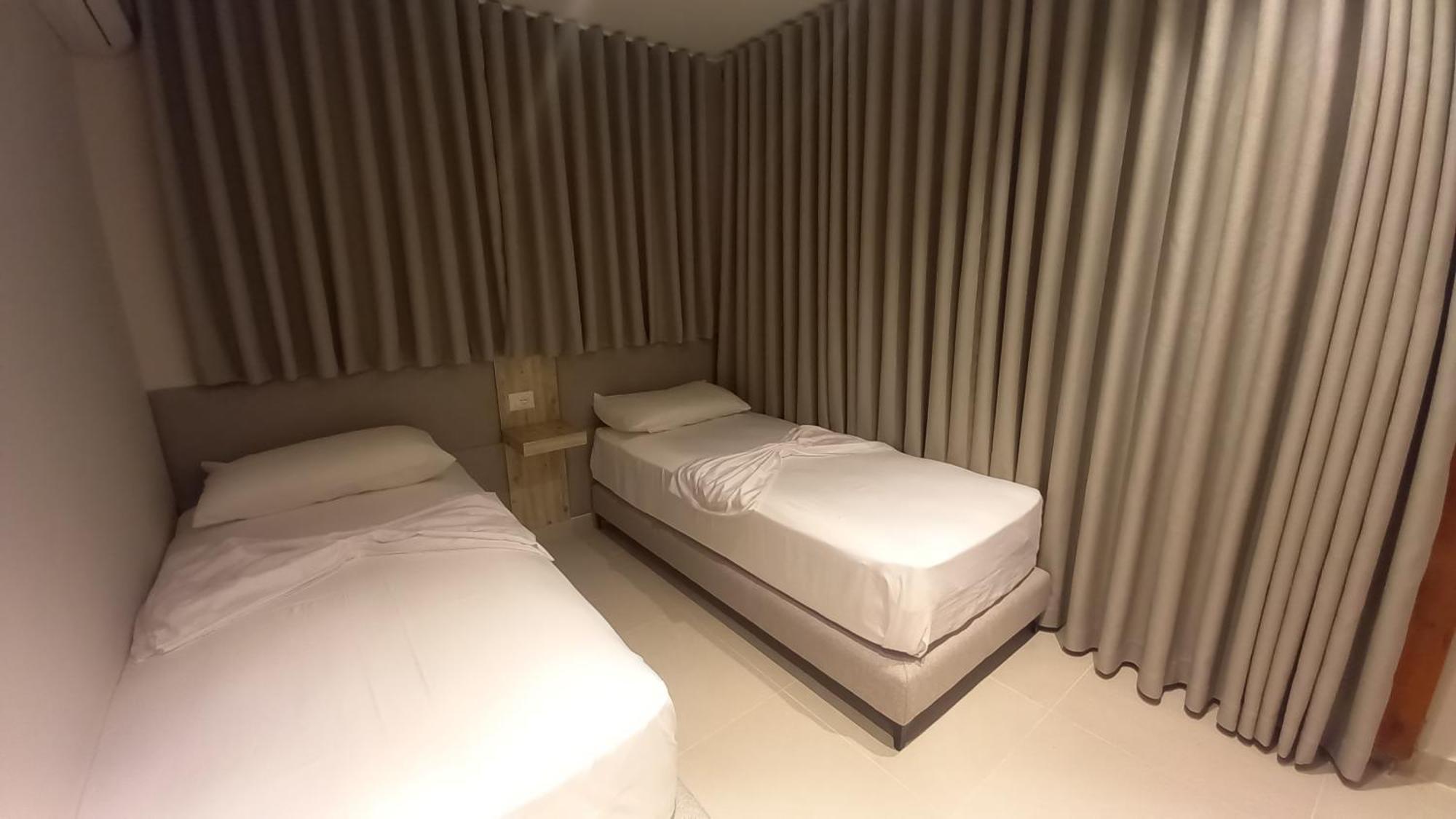 Hotel Aglon Vlorë Eksteriør bilde